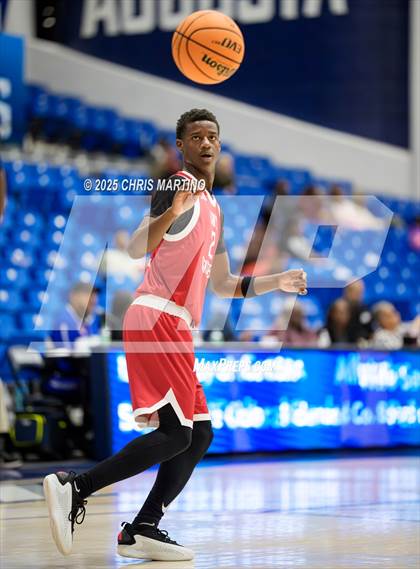 Thumbnail 2 in Westminster Schools of Augusta vs. Laney (100 Black Men of Augusta Thanksgiving Classic) photogallery.