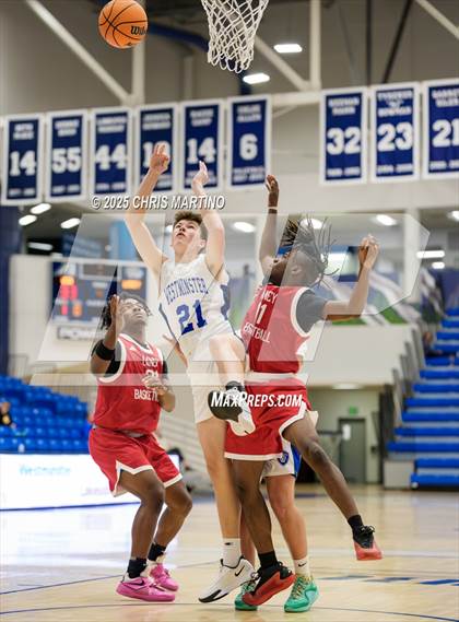 Thumbnail 3 in Westminster Schools of Augusta vs. Laney (100 Black Men of Augusta Thanksgiving Classic) photogallery.