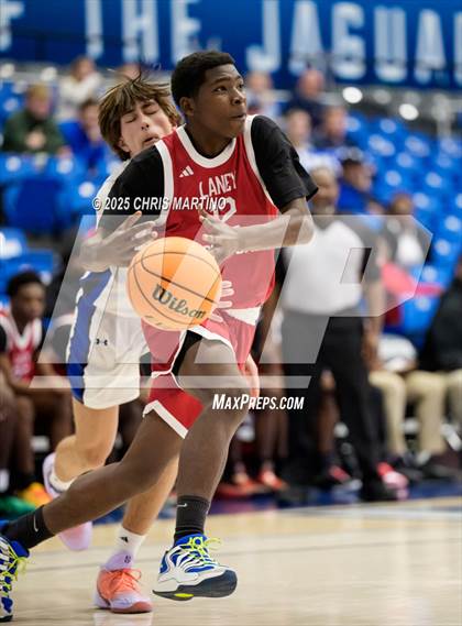 Thumbnail 1 in Westminster Schools of Augusta vs. Laney (100 Black Men of Augusta Thanksgiving Classic) photogallery.