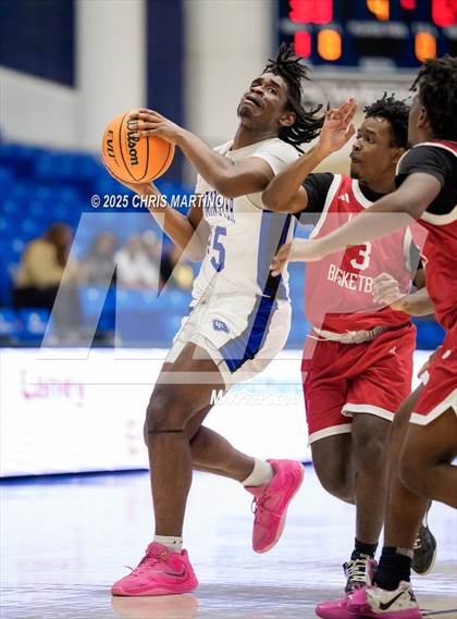 Thumbnail 1 in Westminster Schools of Augusta vs. Laney (100 Black Men of Augusta Thanksgiving Classic) photogallery.