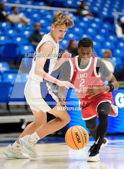 Thumbnail 2 in Westminster Schools of Augusta vs. Laney (100 Black Men of Augusta Thanksgiving Classic) photogallery.
