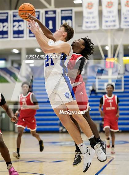 Thumbnail 3 in Westminster Schools of Augusta vs. Laney (100 Black Men of Augusta Thanksgiving Classic) photogallery.