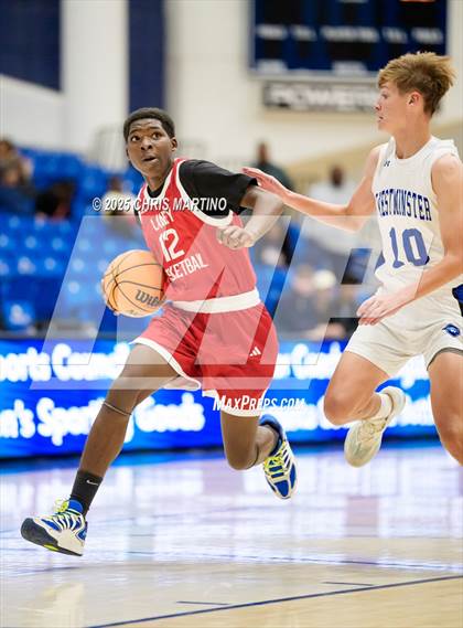 Thumbnail 2 in Westminster Schools of Augusta vs. Laney (100 Black Men of Augusta Thanksgiving Classic) photogallery.