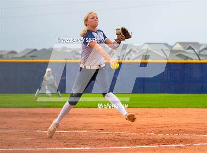Thumbnail 1 in Severance @ Loveland photogallery.