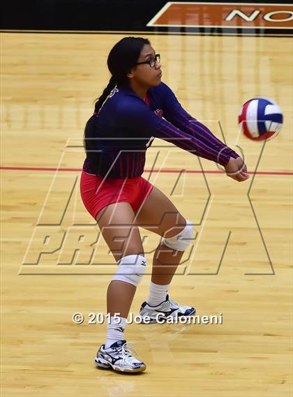 Thumbnail 2 in MacArthur [Douglas] vs Roosevelt [Theodore] (BAC) photogallery.