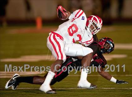 Thumbnail 1 in Mater Dei @ Centennial photogallery.