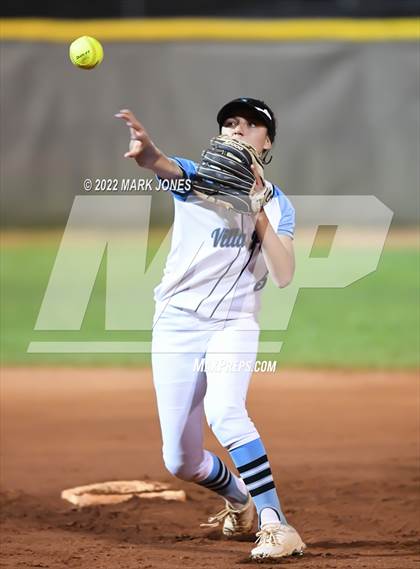 Thumbnail 1 in Villa Park vs. Murrieta Mesa (Dave Kops Tournament of Champions - Final) photogallery.