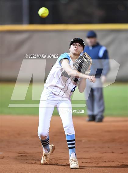 Thumbnail 2 in Villa Park vs. Murrieta Mesa (Dave Kops Tournament of Champions - Final) photogallery.