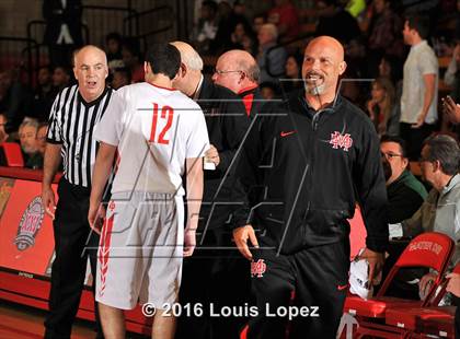 Thumbnail 3 in Shadow Mountain @ Mater Dei (Nike Extravaganza) photogallery.