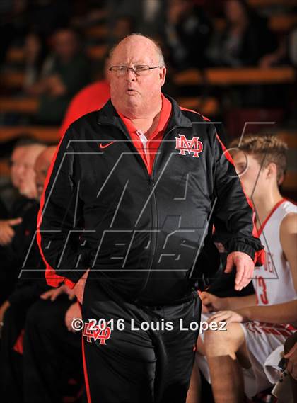 Thumbnail 3 in Shadow Mountain @ Mater Dei (Nike Extravaganza) photogallery.