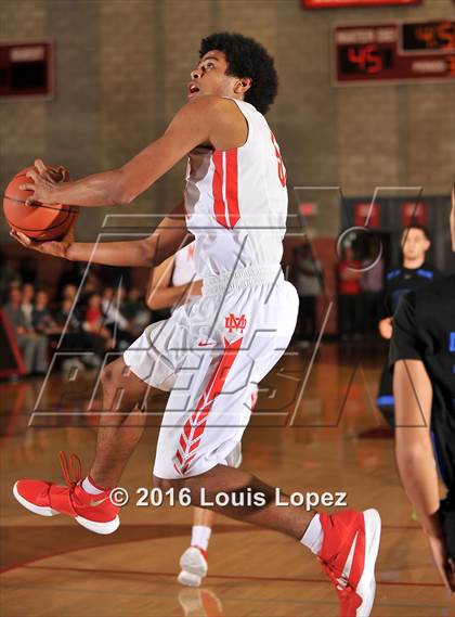 Thumbnail 1 in Shadow Mountain @ Mater Dei (Nike Extravaganza) photogallery.
