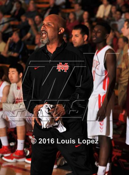 Thumbnail 3 in Shadow Mountain @ Mater Dei (Nike Extravaganza) photogallery.