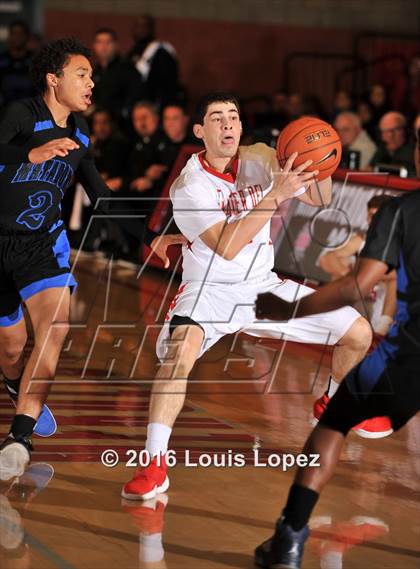 Thumbnail 3 in Shadow Mountain @ Mater Dei (Nike Extravaganza) photogallery.