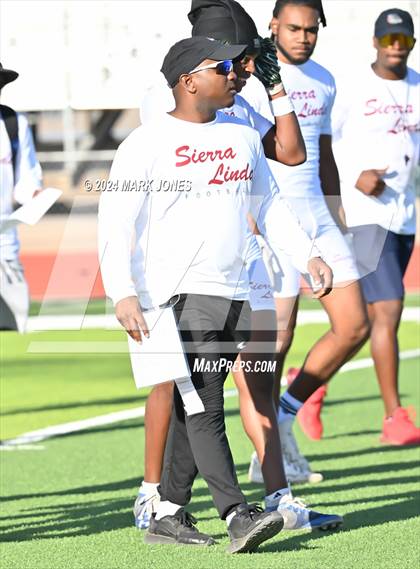 Thumbnail 1 in Boulder Creek vs. Sierra Linda (O'Connor 7 on 7 -  Saturday Night Lights) photogallery.