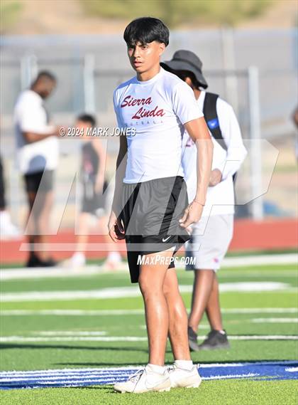 Thumbnail 3 in Boulder Creek vs. Sierra Linda (O'Connor 7 on 7 -  Saturday Night Lights) photogallery.