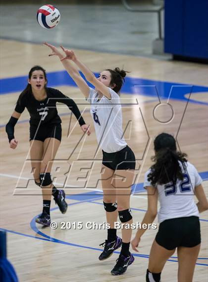 Thumbnail 1 in Southside vs Fayetteville (AAA 7A Semifinal Playoff) photogallery.