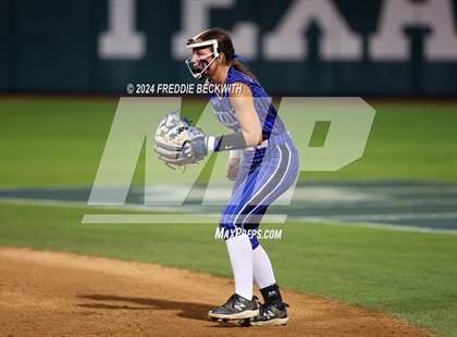 Thumbnail 3 in Beckville vs. Shiner (UIL 2A Softball Final) photogallery.