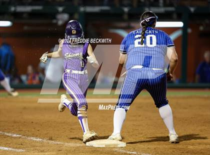 Thumbnail 1 in Beckville vs. Shiner (UIL 2A Softball Final) photogallery.