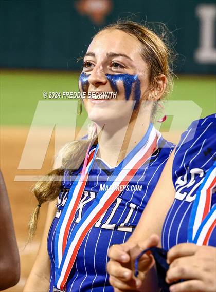 Thumbnail 3 in Beckville vs. Shiner (UIL 2A Softball Final) photogallery.