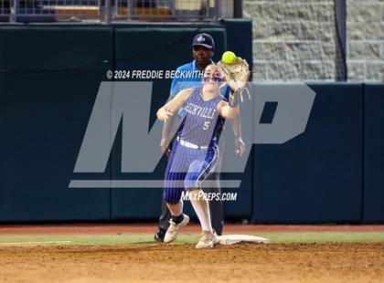 Thumbnail 2 in Beckville vs. Shiner (UIL 2A Softball Final) photogallery.