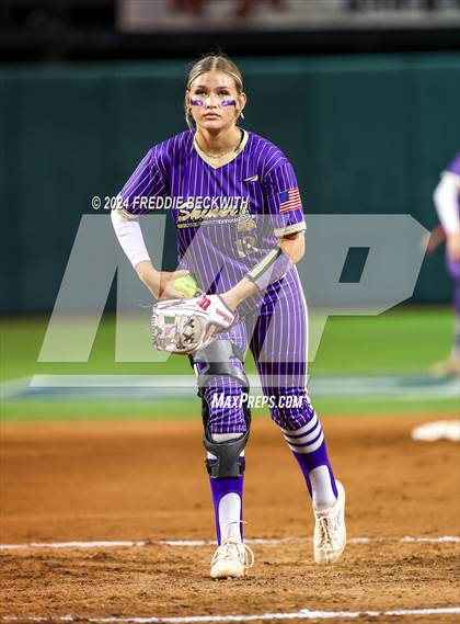Thumbnail 1 in Beckville vs. Shiner (UIL 2A Softball Final) photogallery.