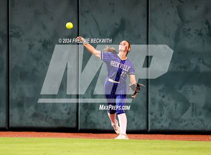Thumbnail 3 in Beckville vs. Shiner (UIL 2A Softball Final) photogallery.