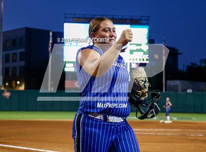 Thumbnail 3 in Beckville vs. Shiner (UIL 2A Softball Final) photogallery.