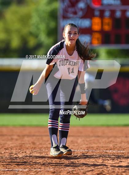 Thumbnail 2 in Tompkins vs. Katy photogallery.