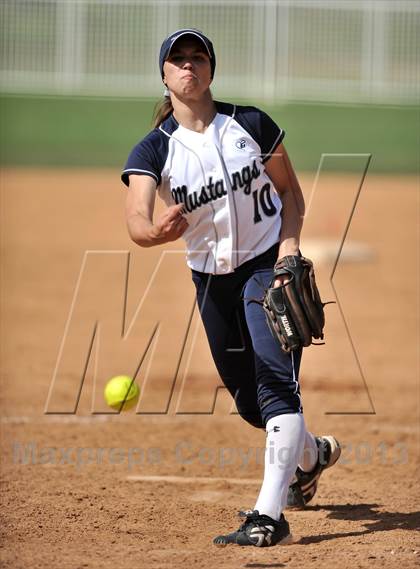 Thumbnail 3 in Trabuco Hills VS Dana Hills (Timberwolf Classic) photogallery.