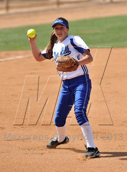Thumbnail 2 in Trabuco Hills VS Dana Hills (Timberwolf Classic) photogallery.