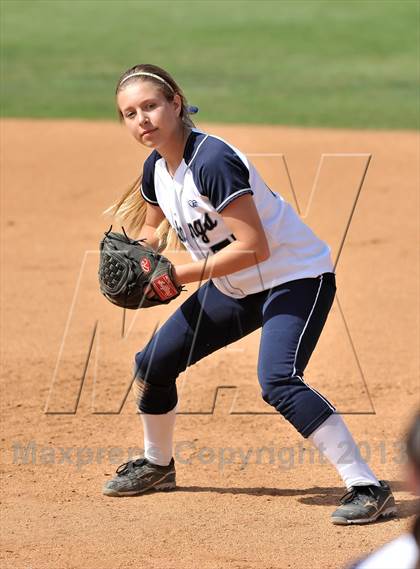 Thumbnail 2 in Trabuco Hills VS Dana Hills (Timberwolf Classic) photogallery.