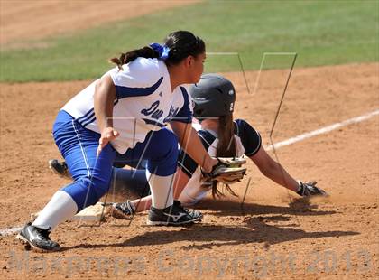 Thumbnail 3 in Trabuco Hills VS Dana Hills (Timberwolf Classic) photogallery.