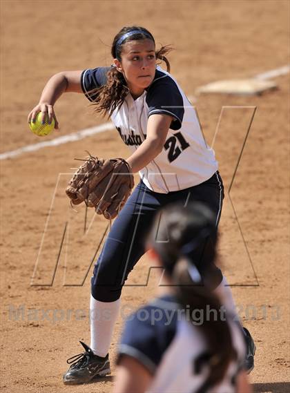 Thumbnail 2 in Trabuco Hills VS Dana Hills (Timberwolf Classic) photogallery.
