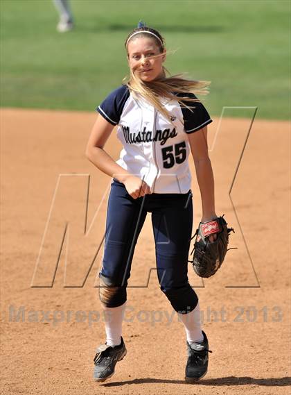Thumbnail 3 in Trabuco Hills VS Dana Hills (Timberwolf Classic) photogallery.