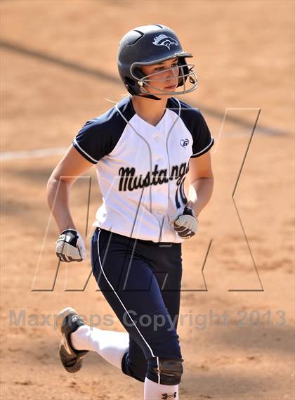 Thumbnail 2 in Trabuco Hills VS Dana Hills (Timberwolf Classic) photogallery.