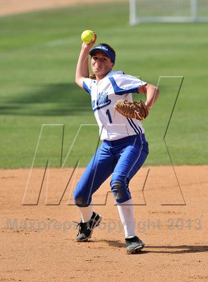 Thumbnail 3 in Trabuco Hills VS Dana Hills (Timberwolf Classic) photogallery.