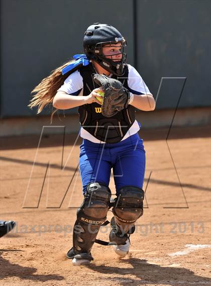Thumbnail 2 in Trabuco Hills VS Dana Hills (Timberwolf Classic) photogallery.