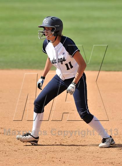 Thumbnail 3 in Trabuco Hills VS Dana Hills (Timberwolf Classic) photogallery.