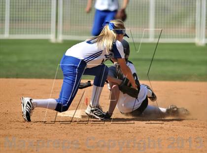 Thumbnail 2 in Trabuco Hills VS Dana Hills (Timberwolf Classic) photogallery.