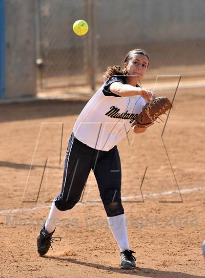 Thumbnail 3 in Trabuco Hills VS Dana Hills (Timberwolf Classic) photogallery.