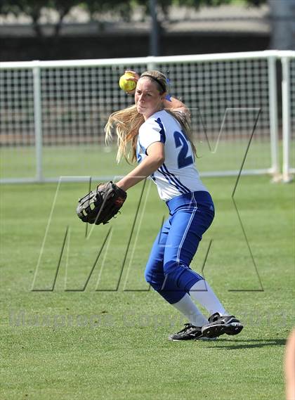 Thumbnail 3 in Trabuco Hills VS Dana Hills (Timberwolf Classic) photogallery.