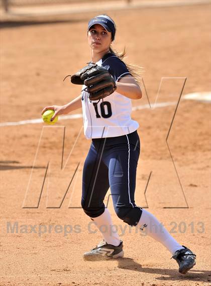 Thumbnail 3 in Trabuco Hills VS Dana Hills (Timberwolf Classic) photogallery.