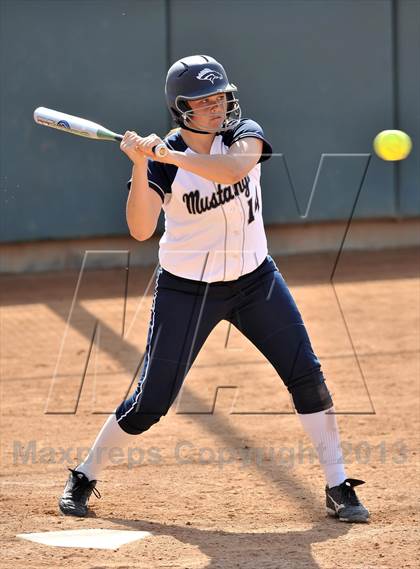 Thumbnail 2 in Trabuco Hills VS Dana Hills (Timberwolf Classic) photogallery.