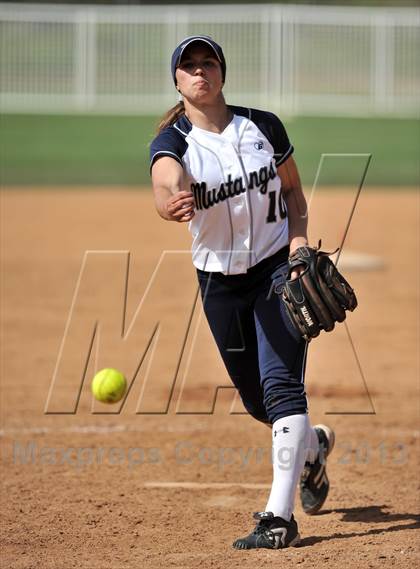 Thumbnail 3 in Trabuco Hills VS Dana Hills (Timberwolf Classic) photogallery.