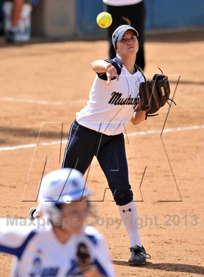 Thumbnail 3 in Trabuco Hills VS Dana Hills (Timberwolf Classic) photogallery.
