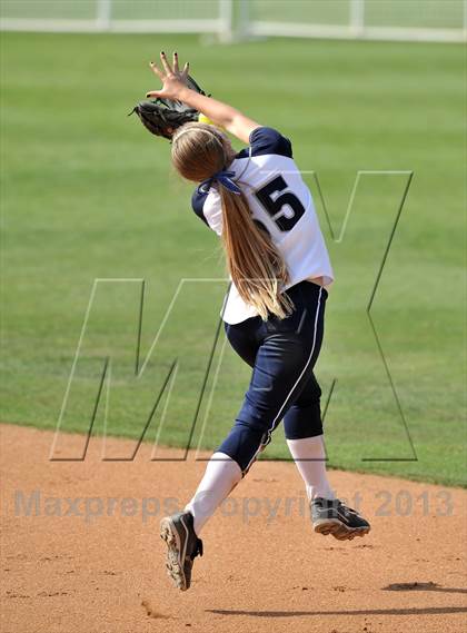 Thumbnail 3 in Trabuco Hills VS Dana Hills (Timberwolf Classic) photogallery.