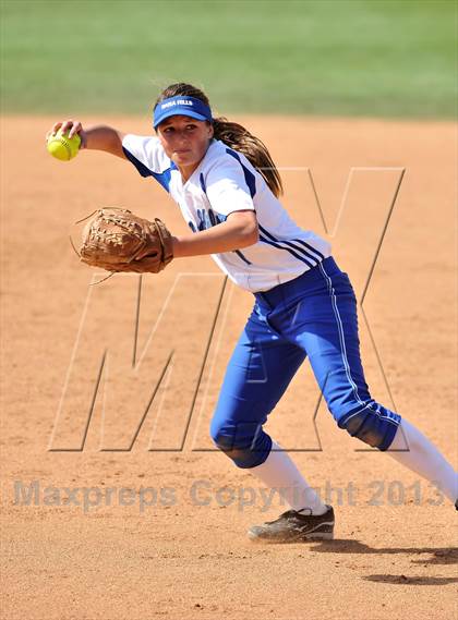 Thumbnail 1 in Trabuco Hills VS Dana Hills (Timberwolf Classic) photogallery.