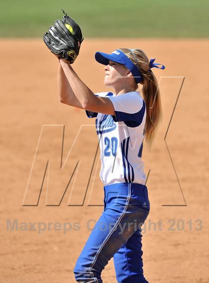Thumbnail 1 in Trabuco Hills VS Dana Hills (Timberwolf Classic) photogallery.
