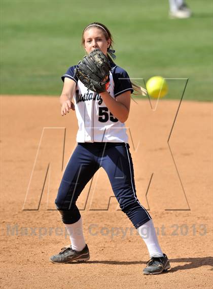 Thumbnail 2 in Trabuco Hills VS Dana Hills (Timberwolf Classic) photogallery.