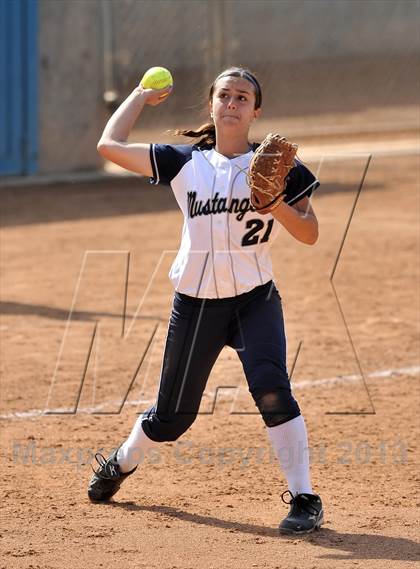 Thumbnail 2 in Trabuco Hills VS Dana Hills (Timberwolf Classic) photogallery.